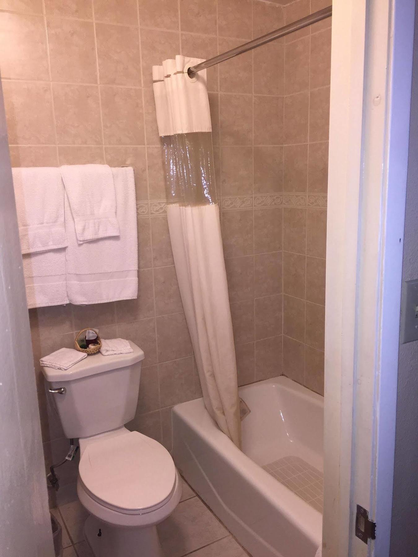 Desert Inn Westmorland Екстериор снимка